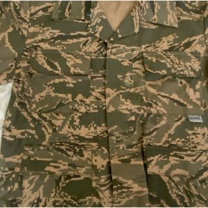Military cargo pants and shirt and hat camouflage  kids Size 6.